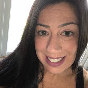 Meet your Posher, Pamela